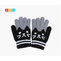 Animalia Adventure: Trendsetting Two-Tone Gloves